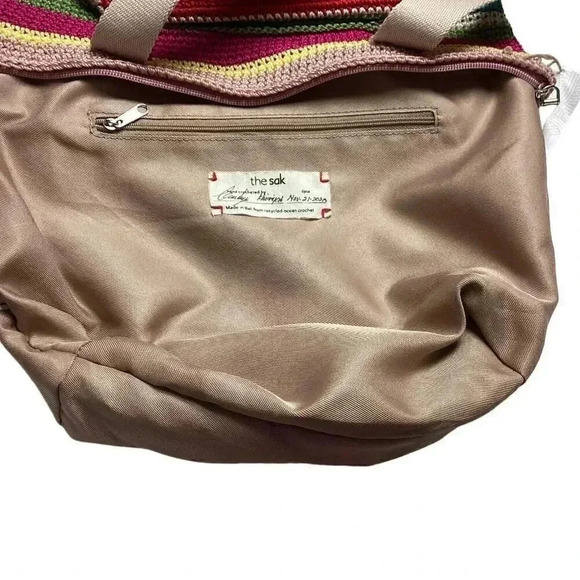 The Sak Mendocino Stripe Crochet Small Double Strap Zip Top Tote Vegan NEW Multi - Picture 8 of 11